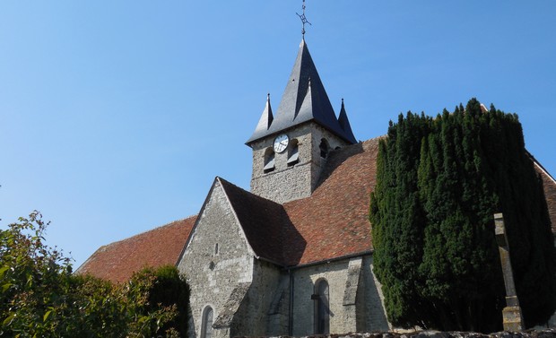 Eglise Saint-Pierre à Dampierre-en-Bray